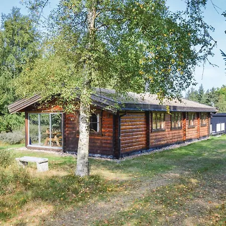 3 Bedroom Beautiful In Holiday home Aalbaek